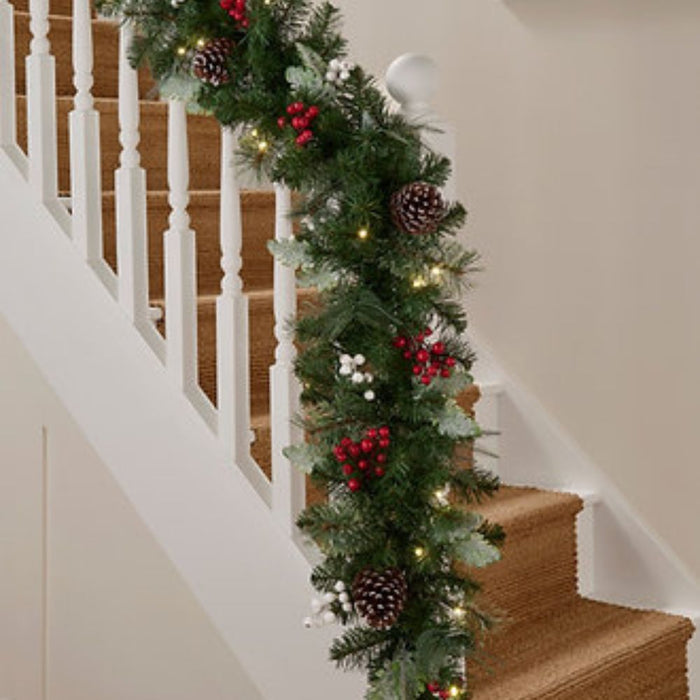 BOSK Argento 6ft x 12” Garland with 30 LED's