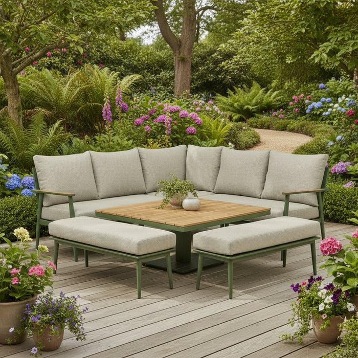 Bramblecrest Wisley Square Corner Sofa Set With Adjustable Table