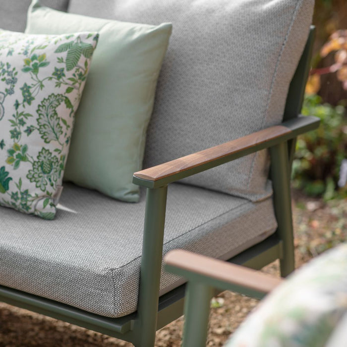 Bramblecrest Wisley L Shape Sofa Set With Adjustable Table