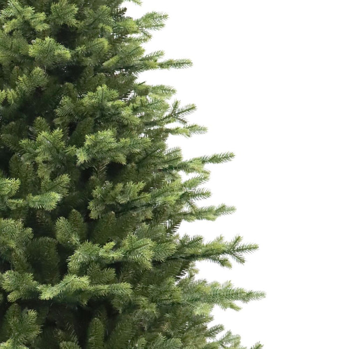 Grand Aurora 7.5ft Artificial Christmas Tree