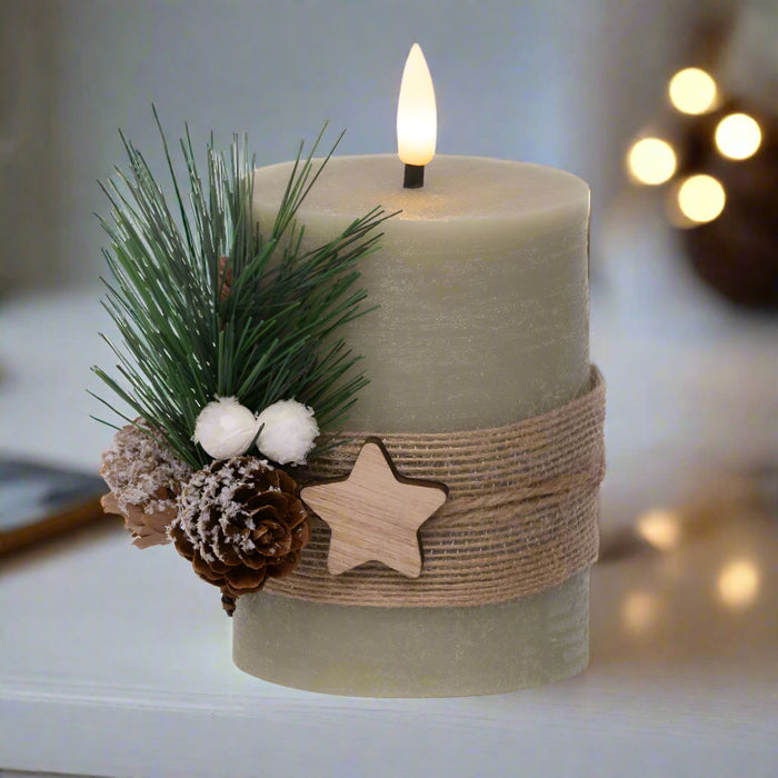LED Wick Candle With Stars & Pinecones