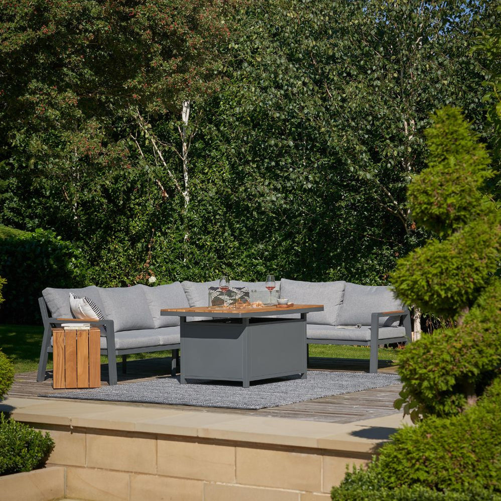 Garden Furniture — Newbank Garden Centre