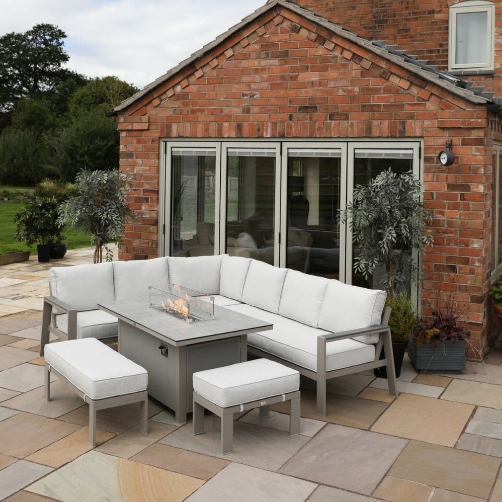 Garden Furniture — Newbank Garden Centre