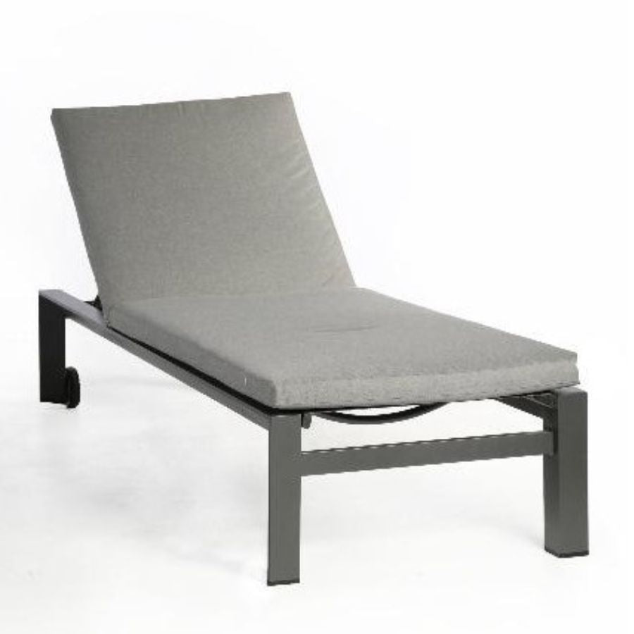 Supremo Leisure Portobello Lounger | Newbank Garden Centre