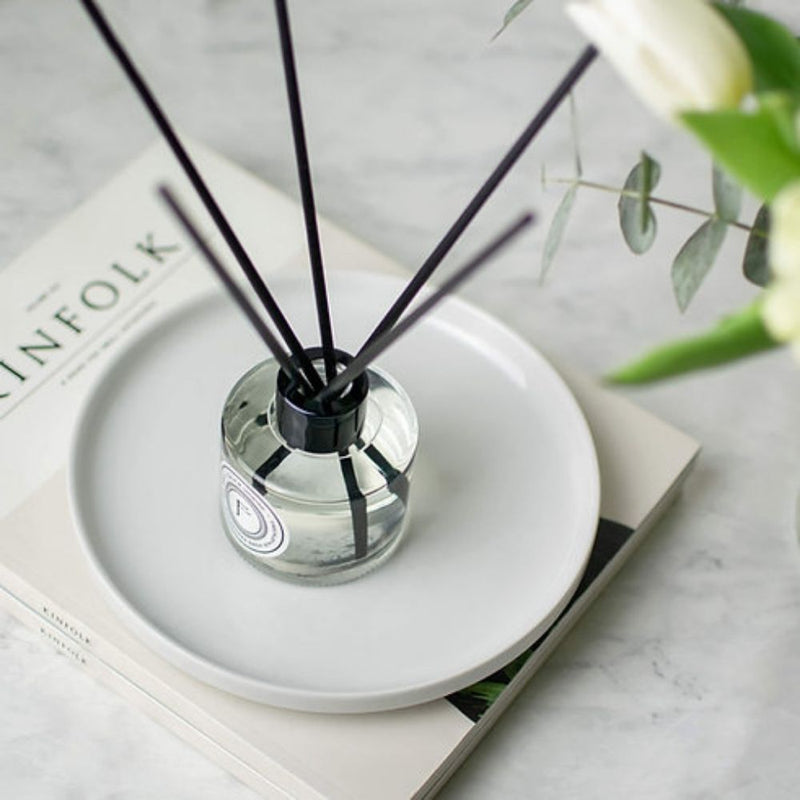 Freckleface Floral Oud Reed Diffuser
