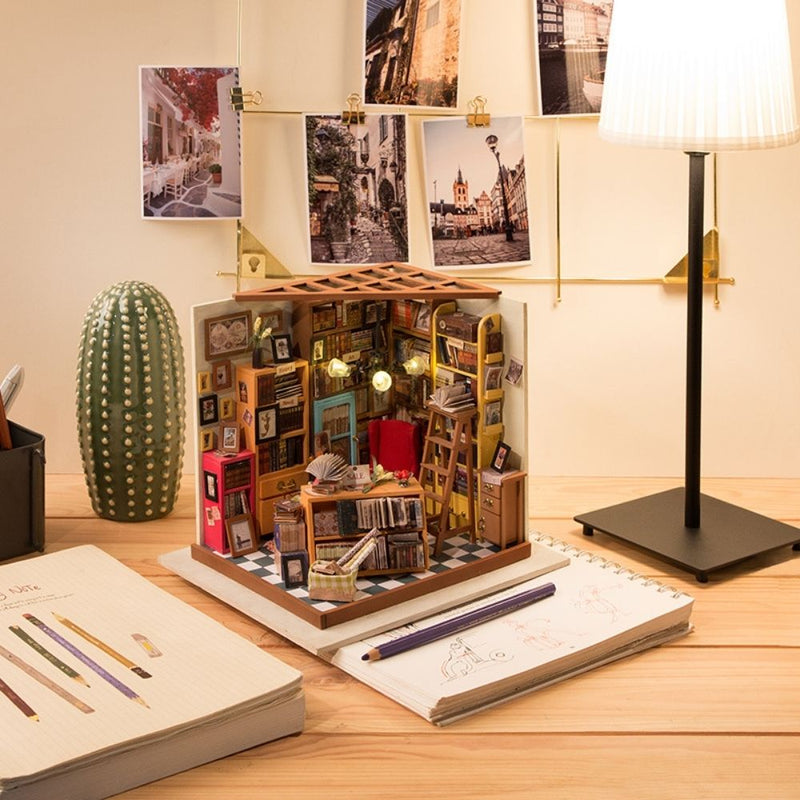 ROLIFE Sam's Study