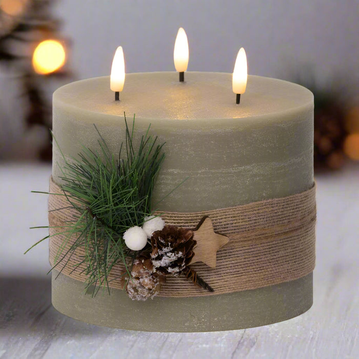 LED Wick Candle With Stars & Pinecones